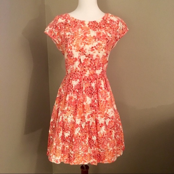 Madewell Dresses & Skirts - Madewell orange and red lace spring dress. Size 8.